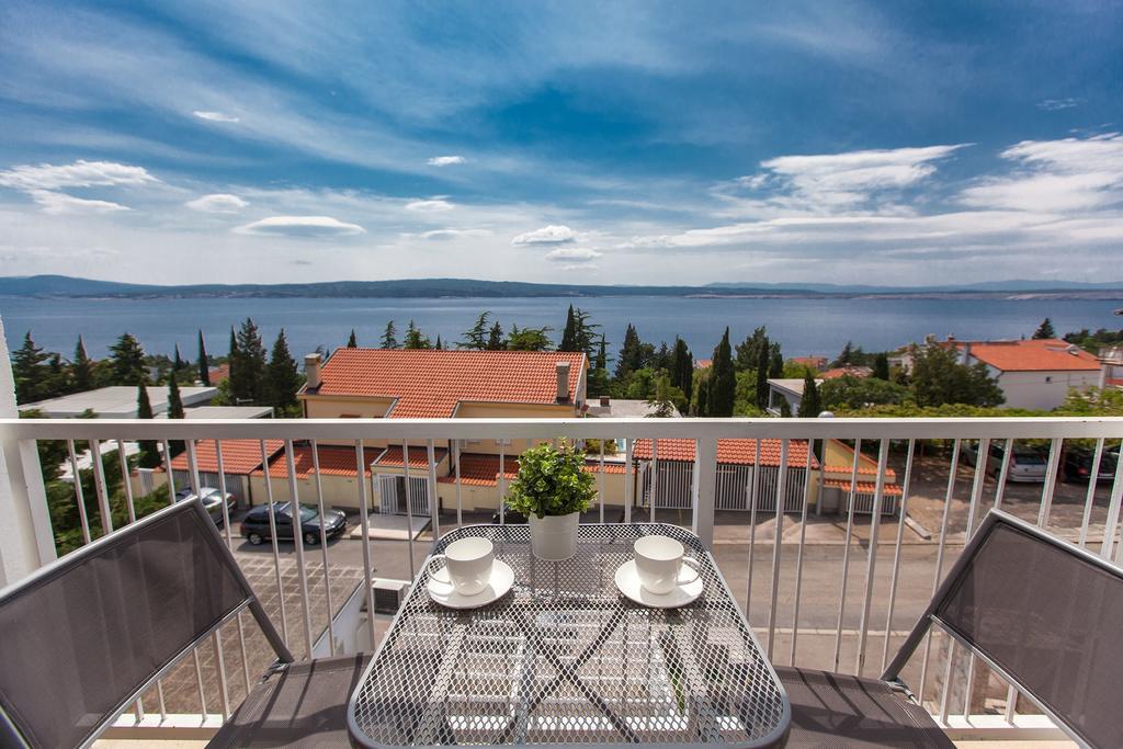 Apartments Casa Bianca Crikvenica Extérieur photo